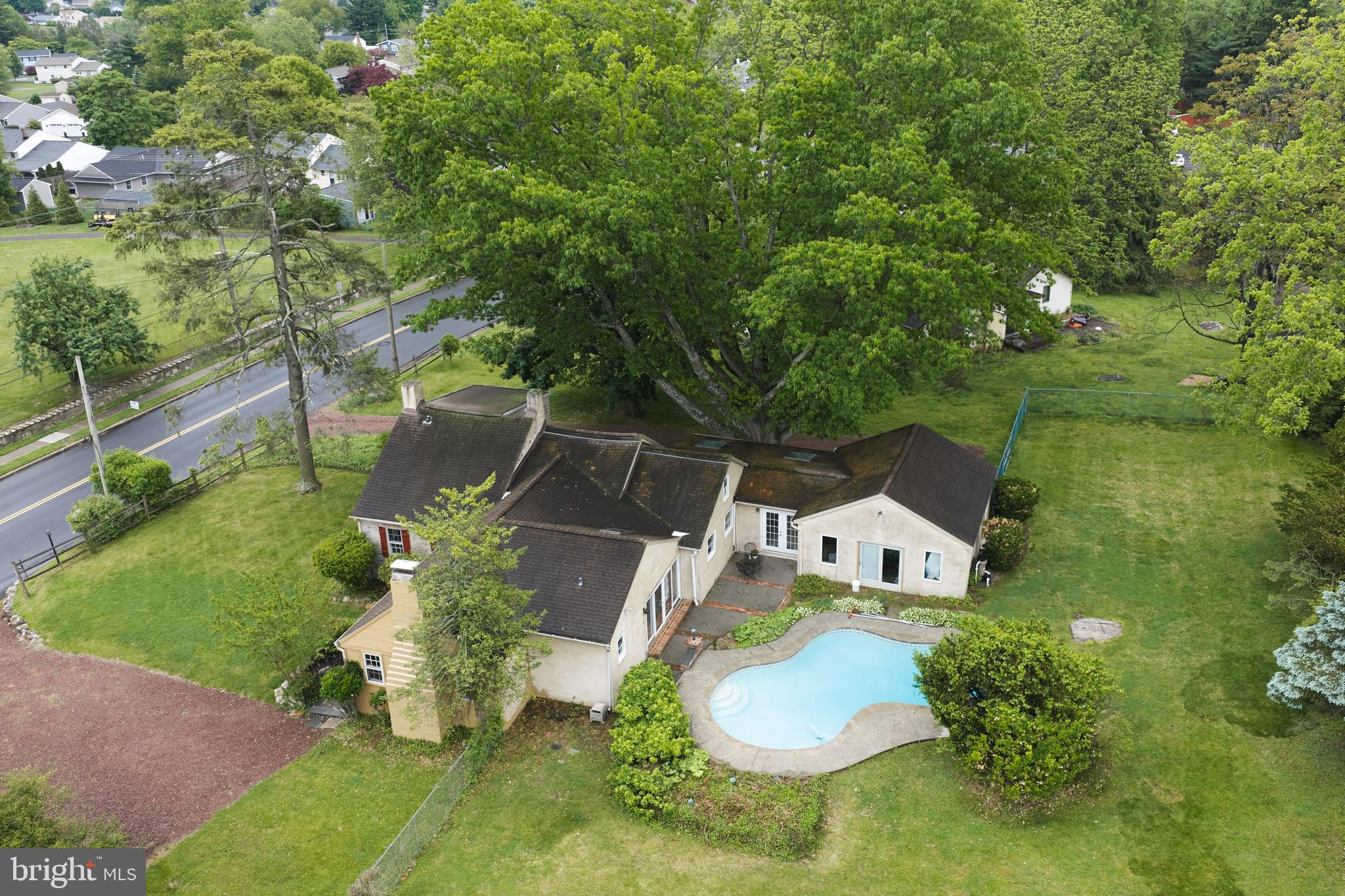 1465 Makefield Road Yardley, PA 19067 - Photo 41 of 43