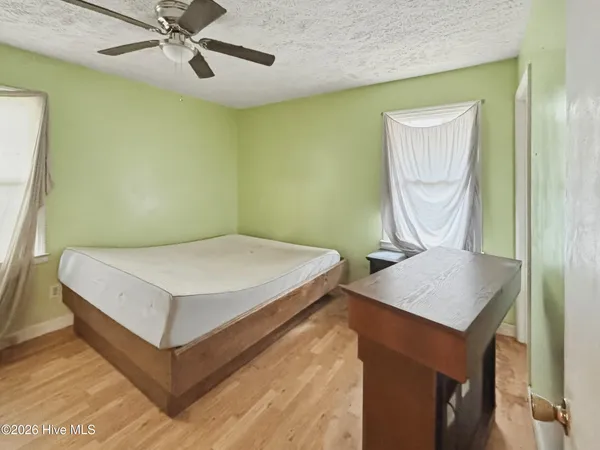 $85,000 | 42 North Sixth Street, Clarkton, NC 28433