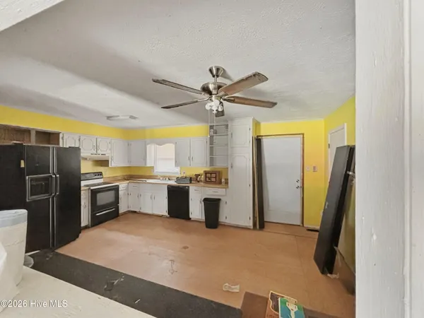 $85,000 | 42 North Sixth Street, Clarkton, NC 28433