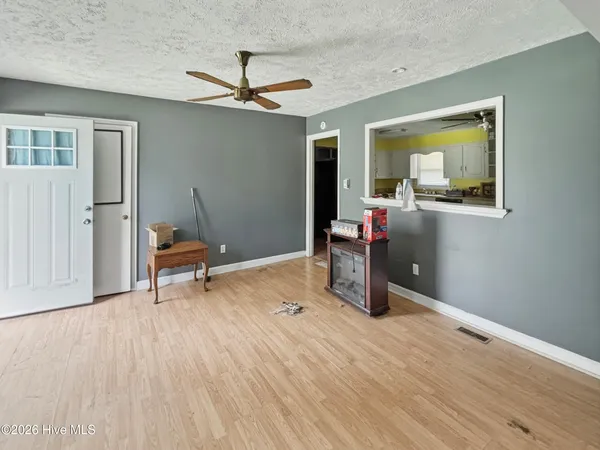 $85,000 | 42 North Sixth Street, Clarkton, NC 28433