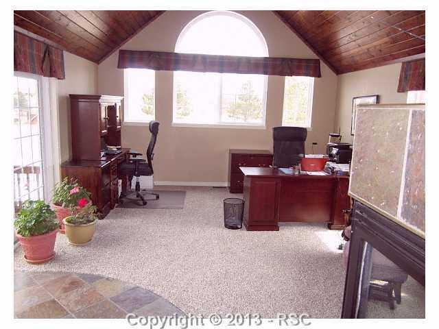 9855 Cross Road Colorado Springs, CO 80920 - Photo 16 of 19