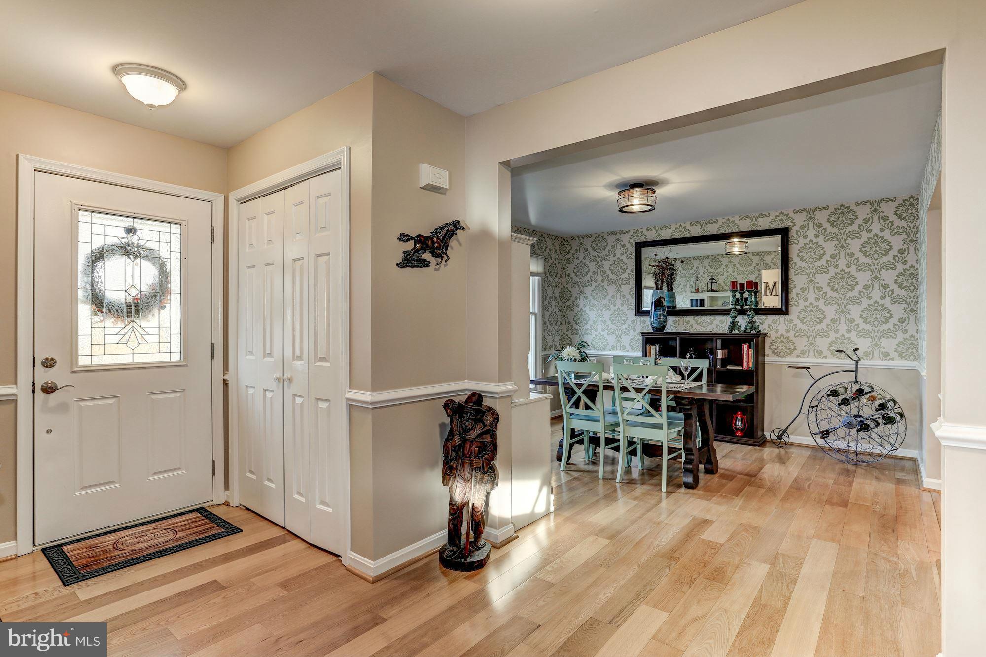 6293 Beach Road Midland, VA 22728 - Photo 7 of 30 Interior (General)