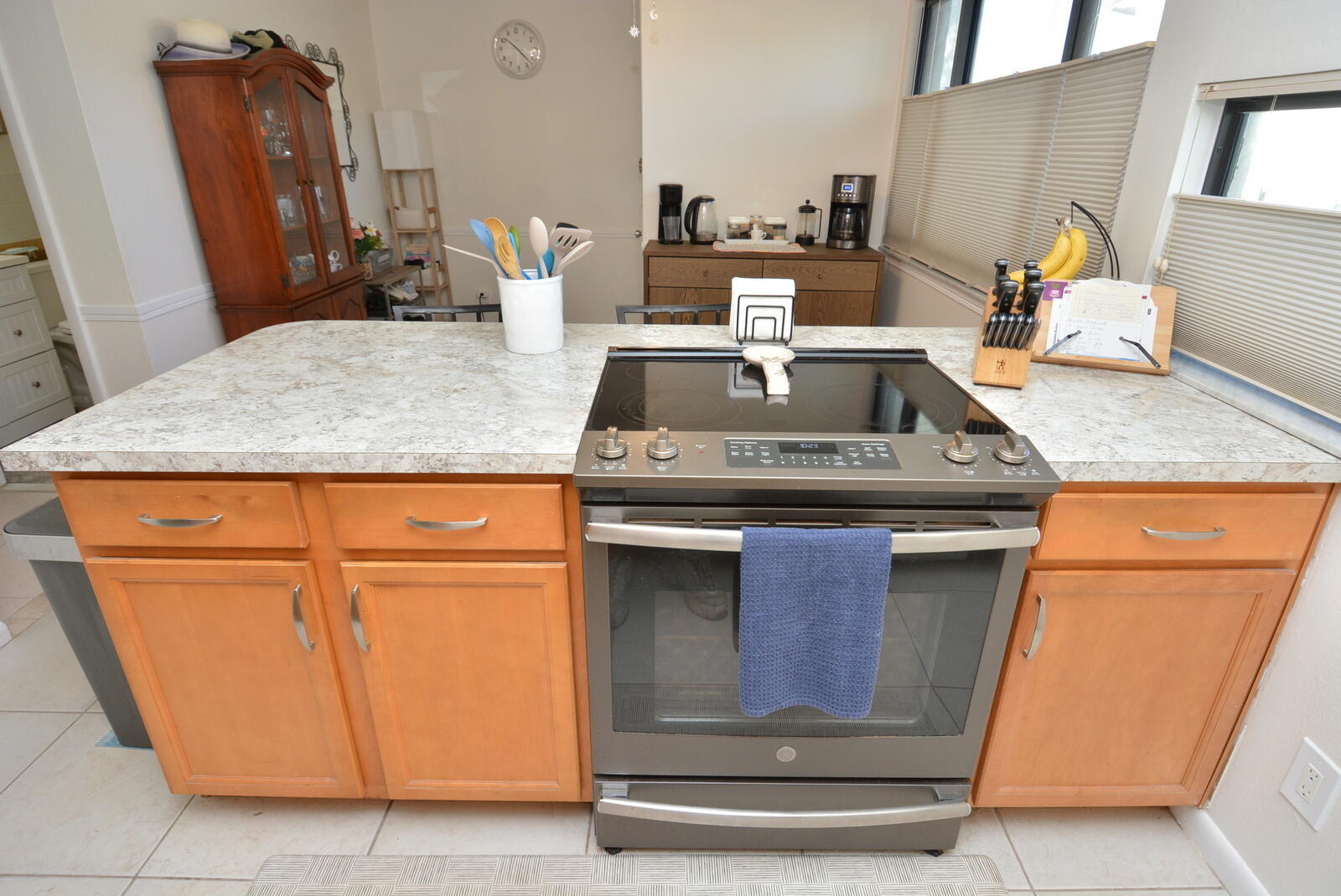 950 South Kanner Highway, Unit TH9 Stuart, FL 34994 - Photo 12 of 51 kitchen