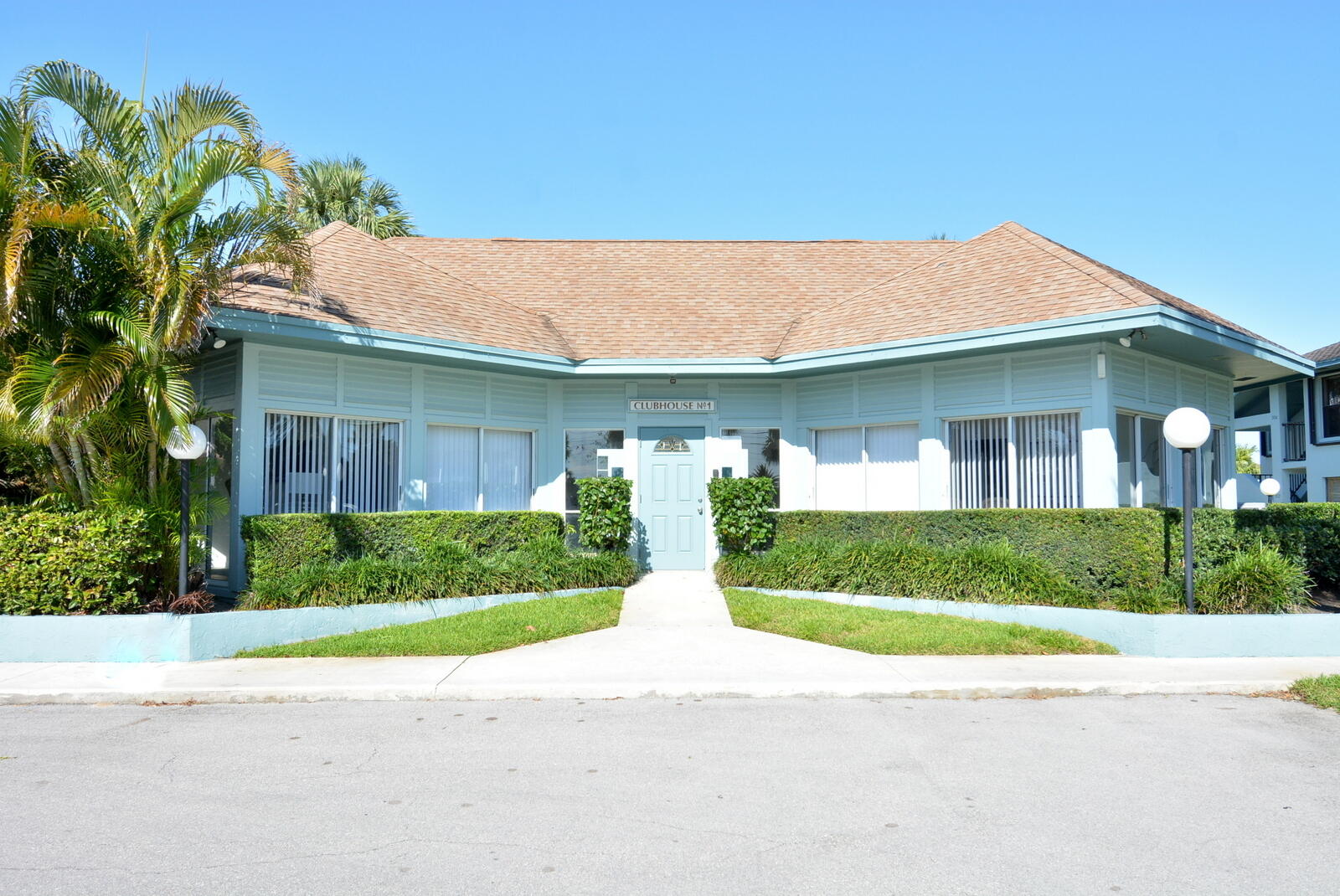 950 South Kanner Highway, Unit TH9 Stuart, FL 34994 - Photo 49 of 51 clubhouse