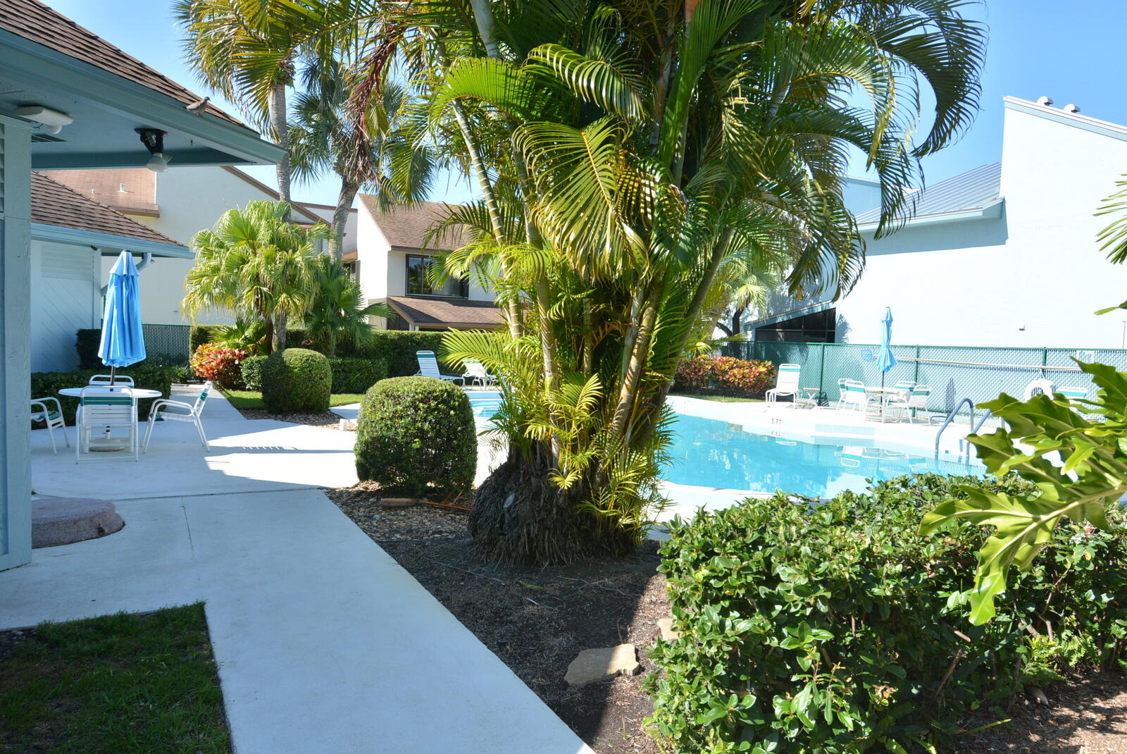 950 South Kanner Highway, Unit TH9 Stuart, FL 34994 - Photo 50 of 51 clubhouse