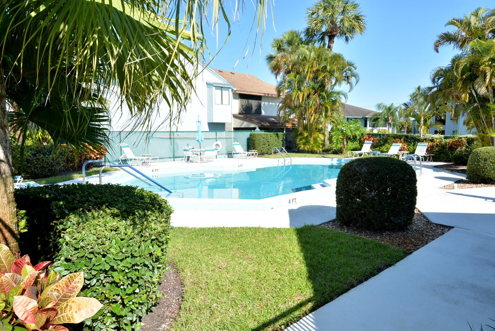 950 South Kanner Highway, Unit TH9 Stuart, FL 34994 - Photo 51 of 51 pool area