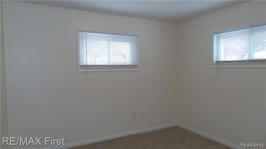 11166 Unity Drive Warren, MI 48089 - Photo 19 of 27