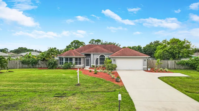 $489,500 | 1358 Southwest Del Rio Boulevard, Port St. Lucie, FL 34953