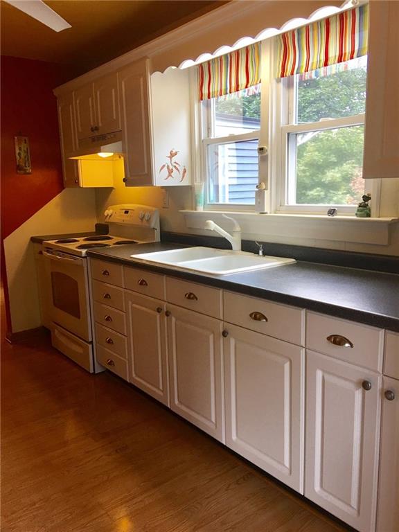 2746 Old Rte 18 Wampum, PA 16157 - Photo 7 of 25 Kitchen