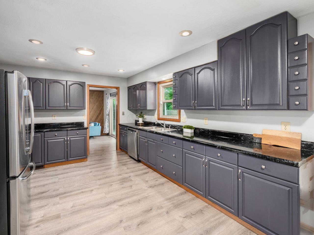 1266 Chatham Ridge Road Westerville, OH 43081 - Photo 10 of 46 A_1266_Chatham_Ridge_027