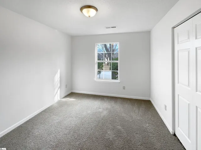 $285,000 | 306 Revis Creek Court, Simpsonville, SC 29681