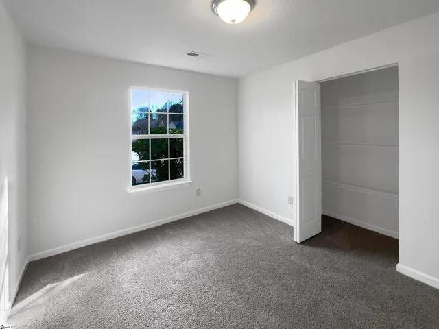 $285,000 | 306 Revis Creek Court, Simpsonville, SC 29681