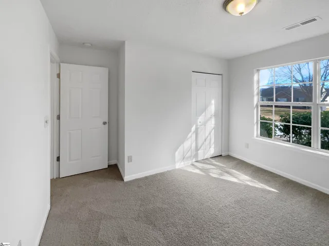 $285,000 | 306 Revis Creek Court, Simpsonville, SC 29681