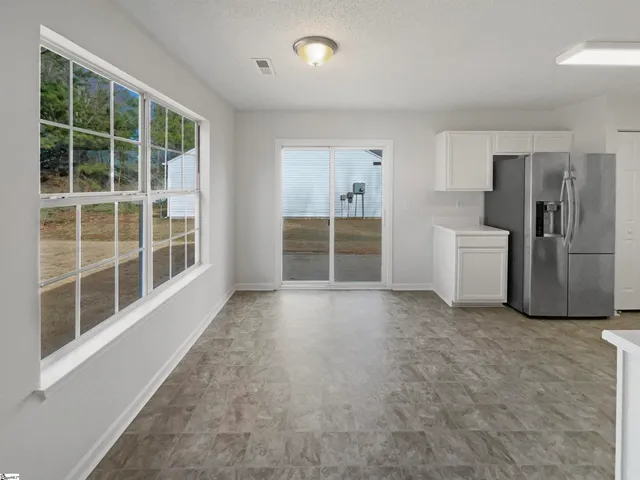 $285,000 | 306 Revis Creek Court, Simpsonville, SC 29681