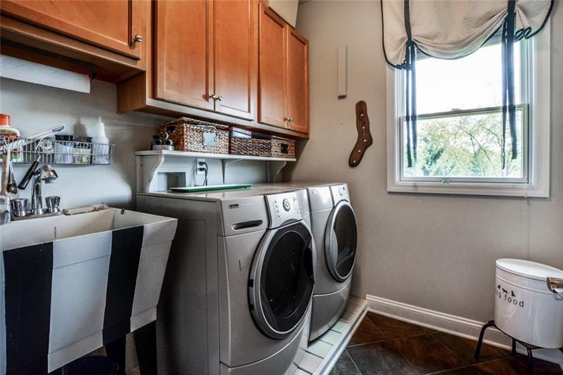 2740 Cole Road Wexford, PA 15090 - Photo 17 of 25 Gallery Image 17