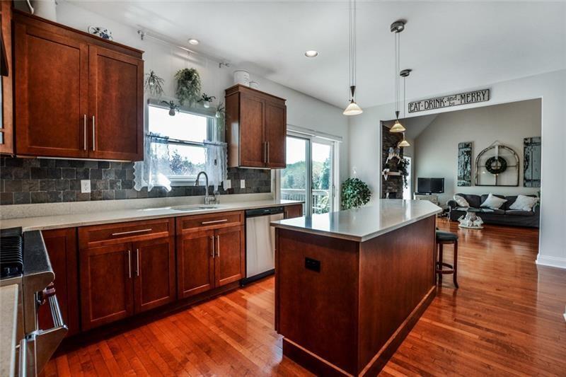 2740 Cole Road Wexford, PA 15090 - Photo 4 of 25 Gallery Image 4