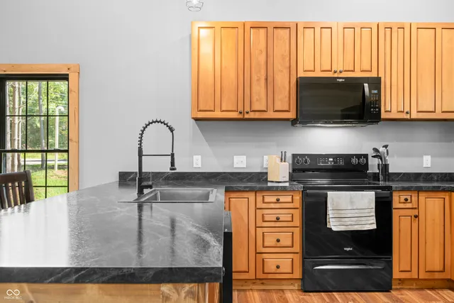 $439,000 | 7951 20th Drive, Nineveh, IN 46164