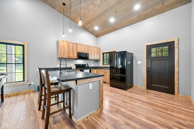 $439,000 | 7951 20th Drive, Nineveh, IN 46164