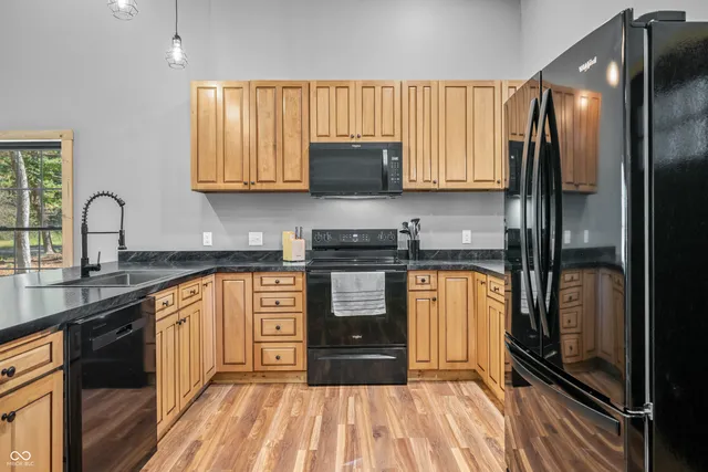 $439,000 | 7951 20th Drive, Nineveh, IN 46164