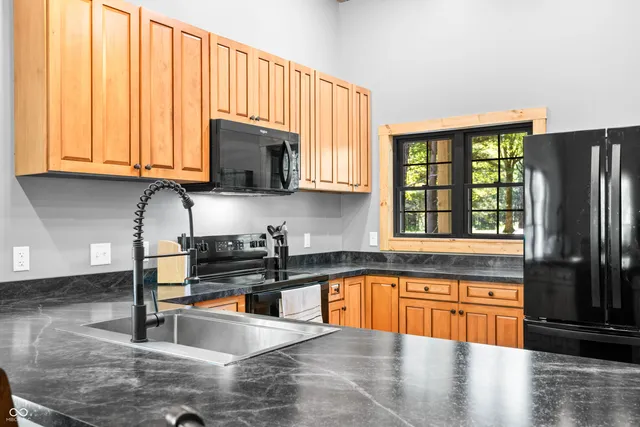 $439,000 | 7951 20th Drive, Nineveh, IN 46164