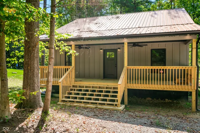 $439,000 | 7951 20th Drive, Nineveh, IN 46164