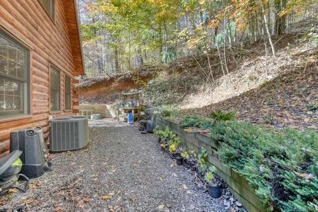 an outdoor space with lots of furniture