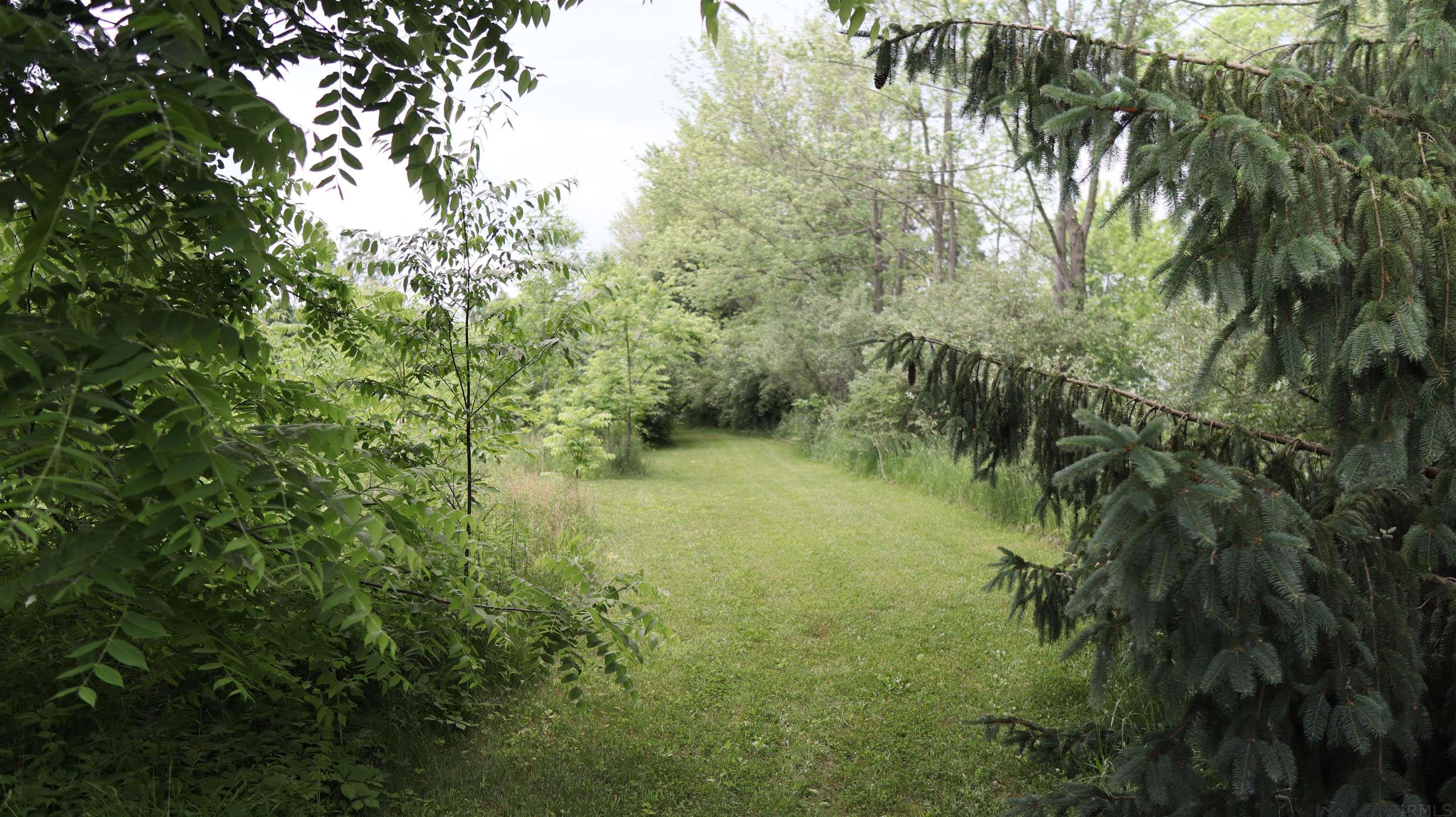 12450 Leesburg Road Fort Wayne, IN 46818 - Photo 6 of 13