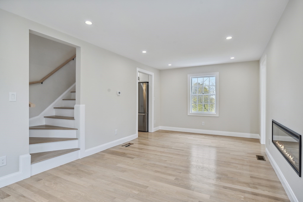 9 Richard Road Lexington, MA 02421 - Photo 9 of 35