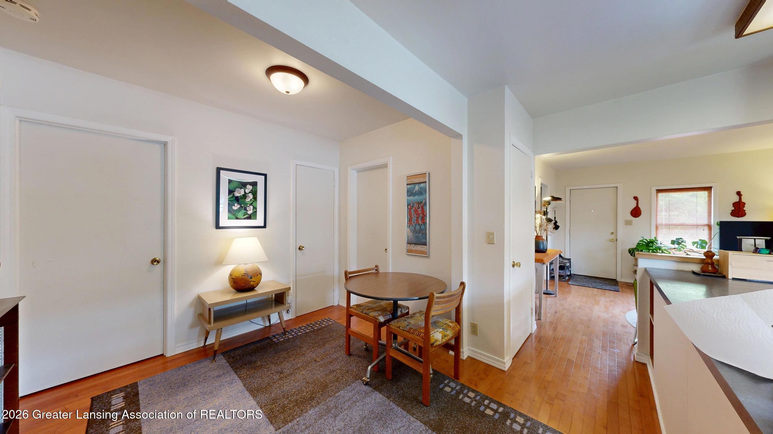 2409 Alpha Street Lansing, MI 48910 - Photo 12 of 46 Dining