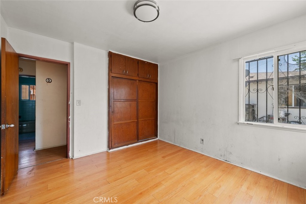 1618 Front Street Alhambra, CA 91803 - Photo 12 of 24 wooden floor in an empty room