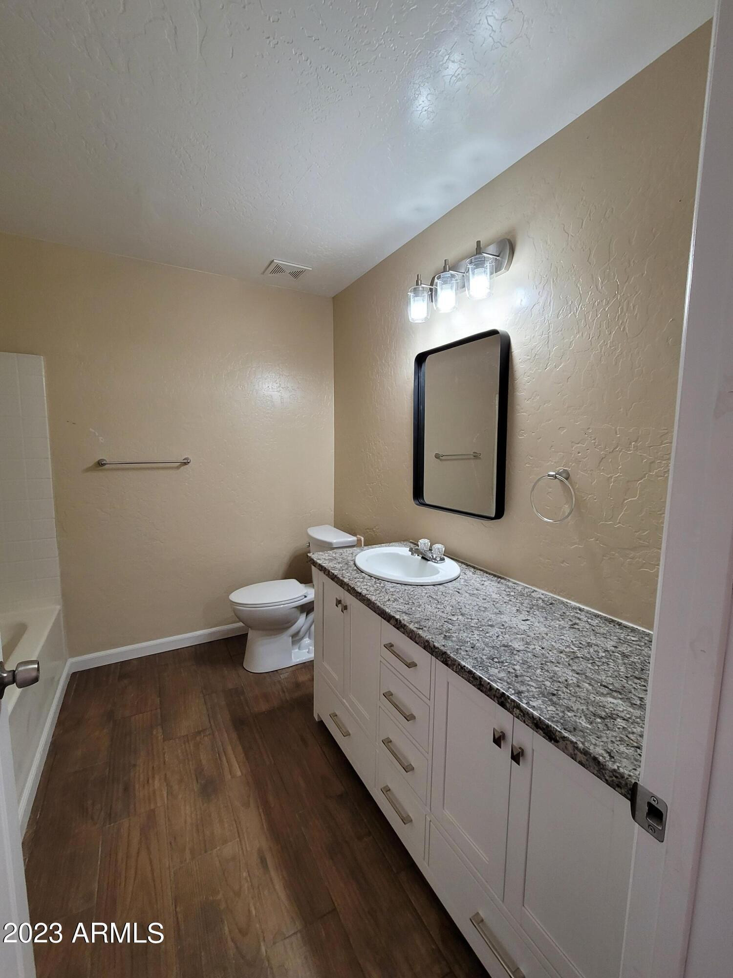532 West 9th Street, Unit 101 Mesa, AZ 85201 - Photo 8 of 9 Photo #8