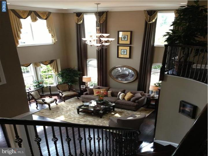 48 Rittenhouse Circle Newtown, PA 18940 - Photo 3 of 17 Gallery Image 3