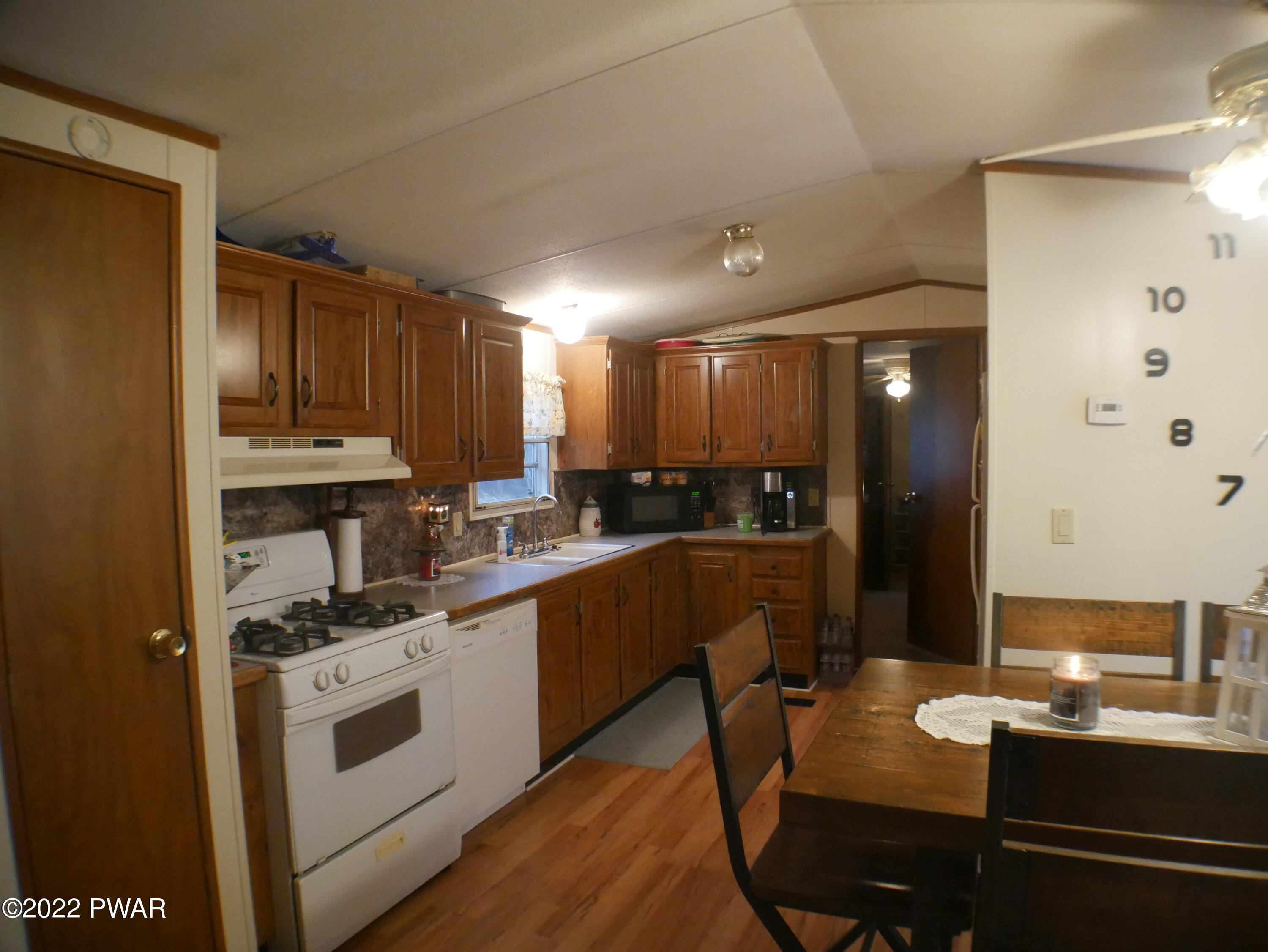 4156 Lakeview Road Susquehanna, PA 18847 - Photo 6 of 18 Kitchen/Dining Area