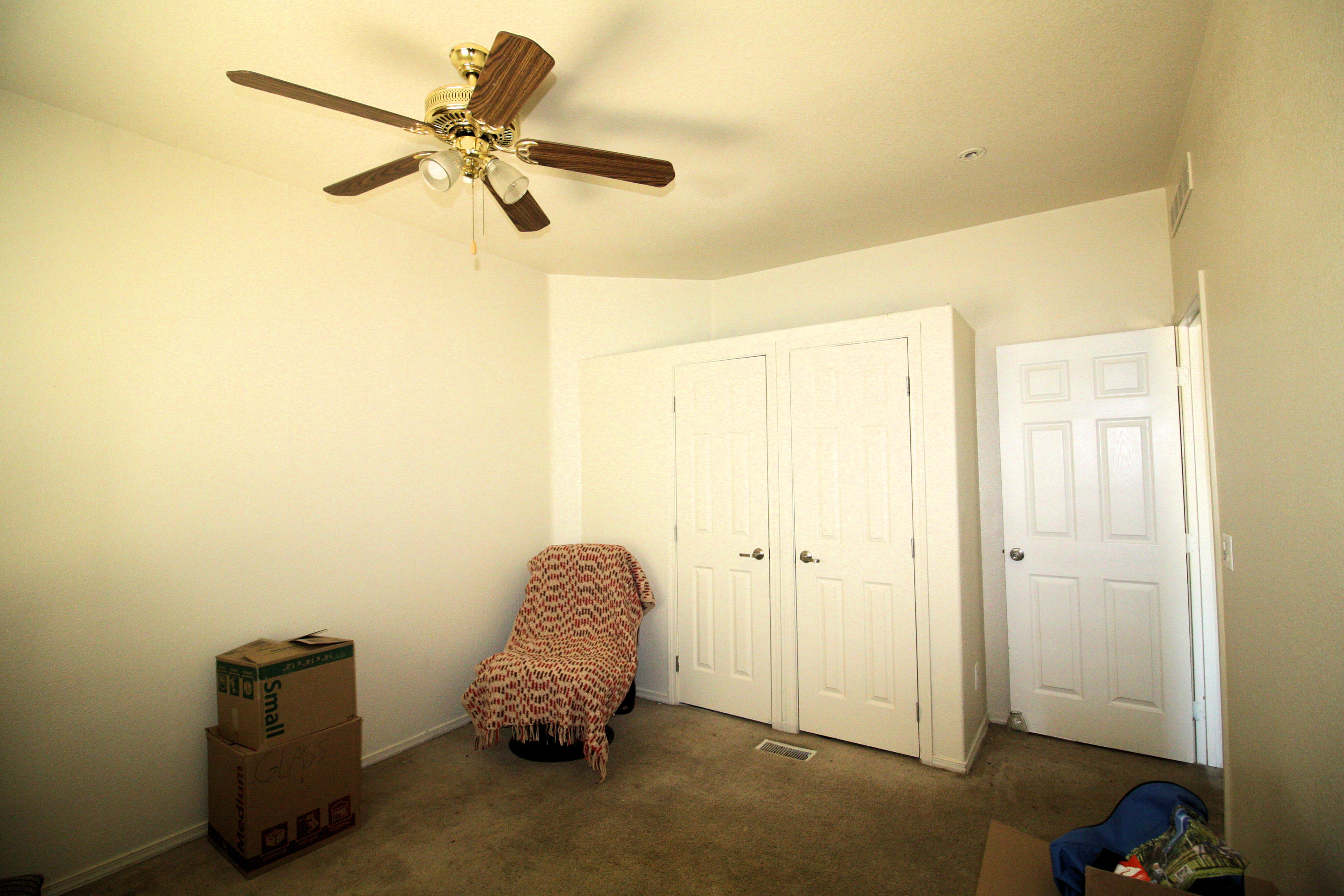 4234 Backus Road Mojave, CA 93501 - Photo 13 of 28 Bedroom 3 B