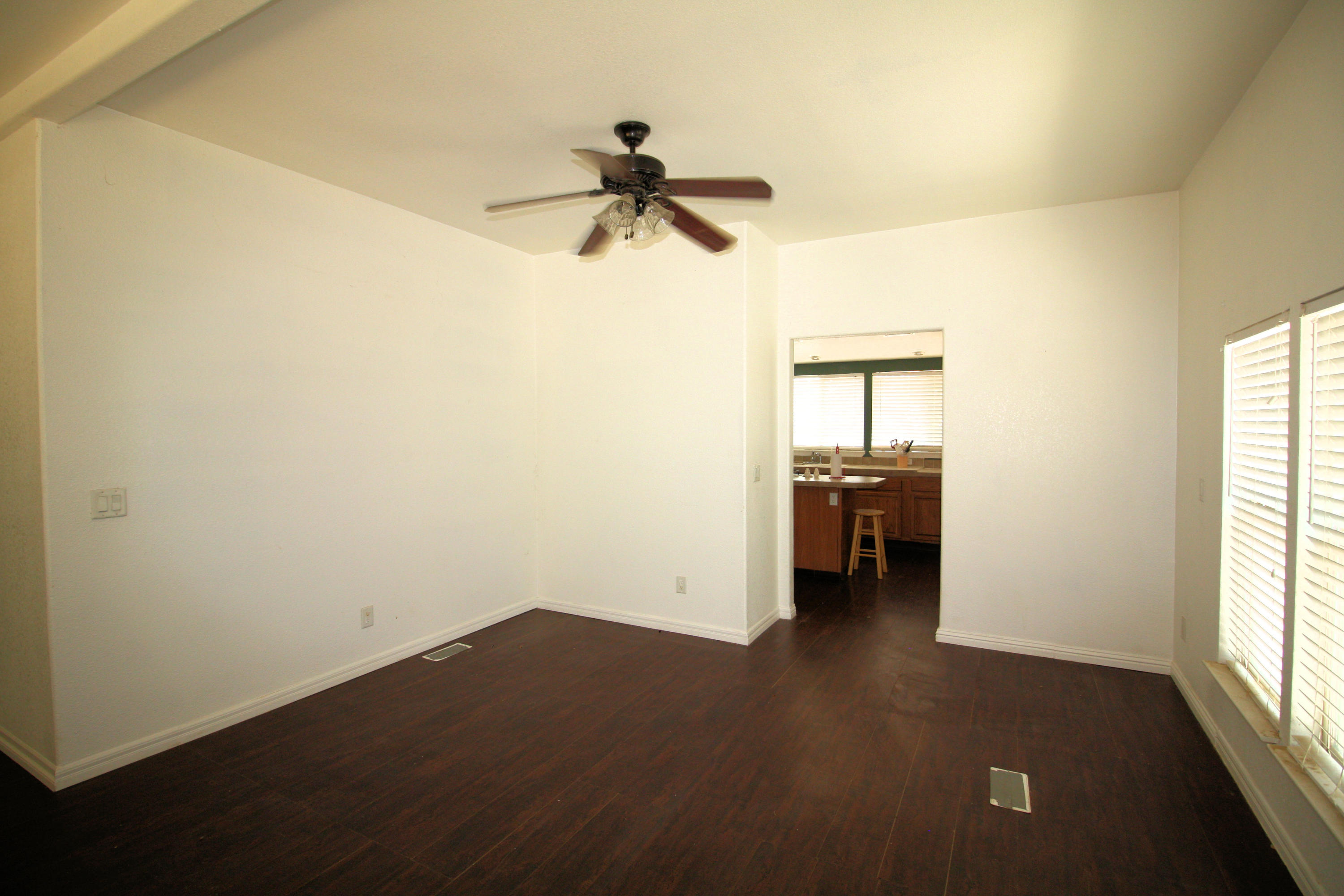 4234 Backus Road Mojave, CA 93501 - Photo 15 of 28 Dining Room 2