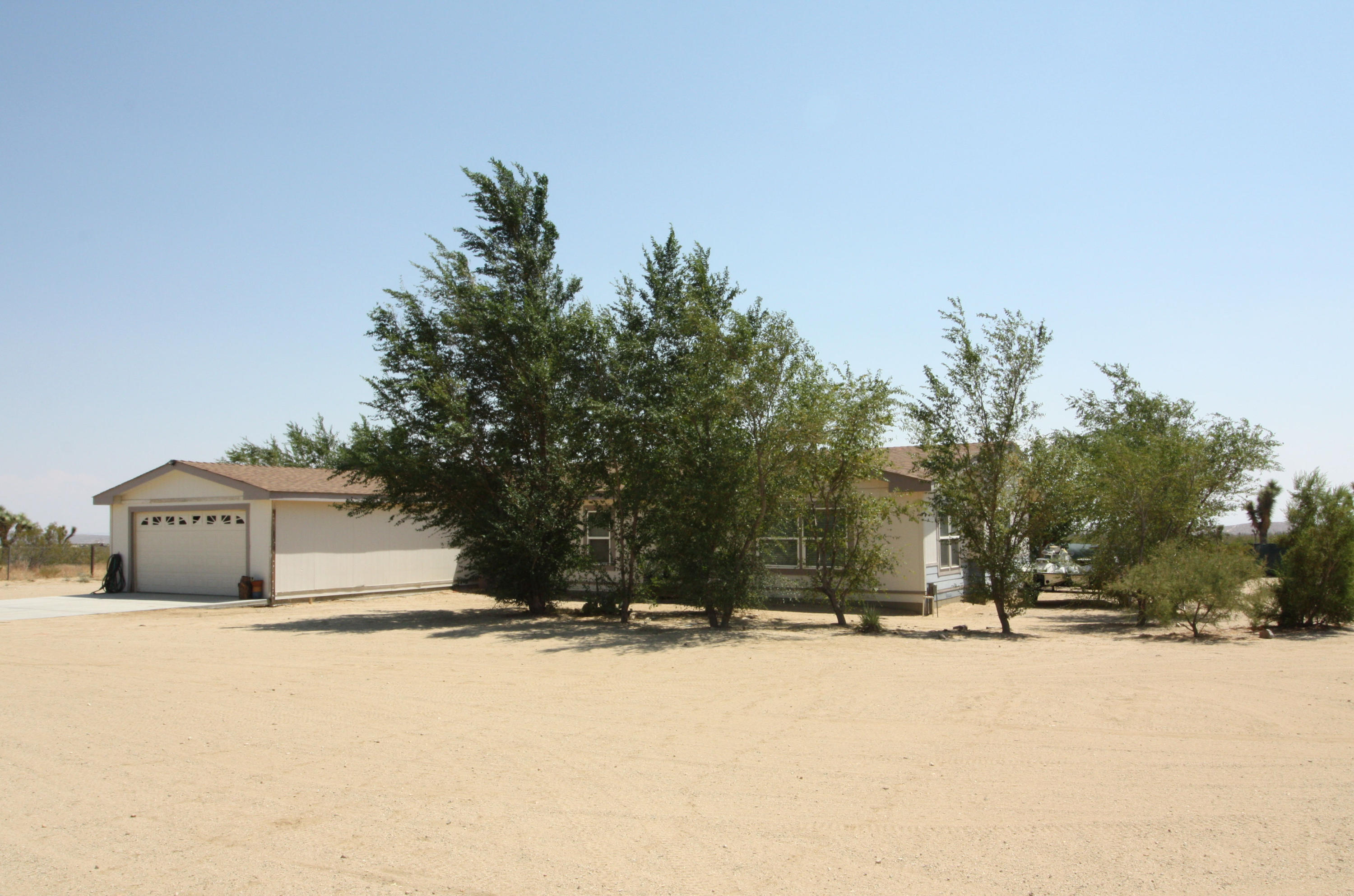 4234 Backus Road Mojave, CA 93501 - Photo 20 of 28 House 1