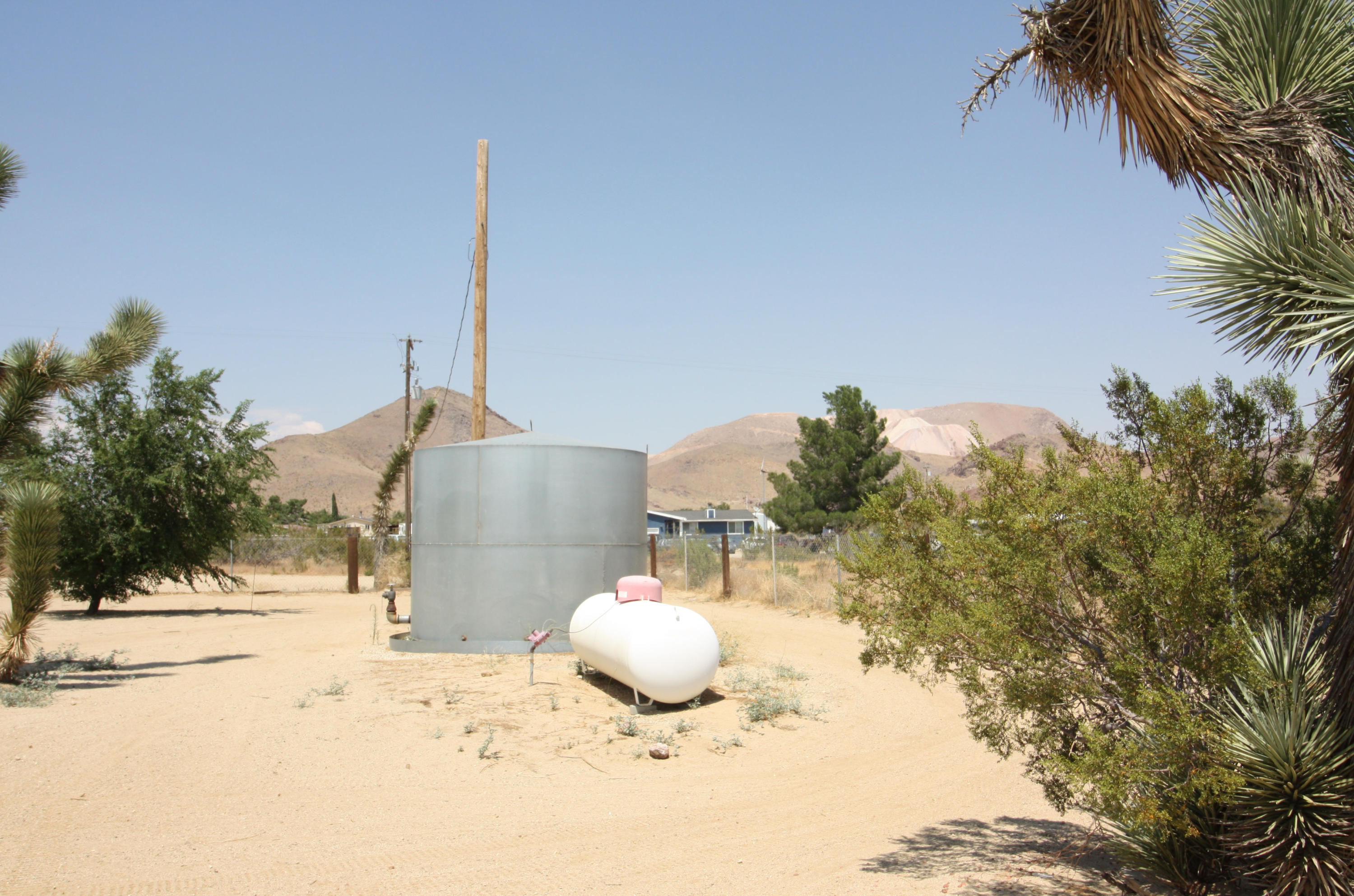 4234 Backus Road Mojave, CA 93501 - Photo 28 of 28 Well & Propane