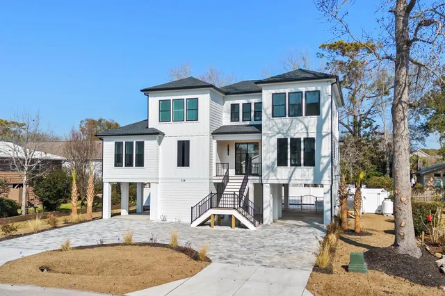 $1,450,000 | 318 15th Avenue South, Surfside Beach, SC 29575