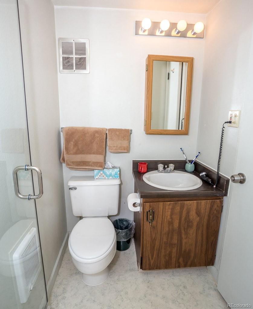 2602 Longthong Road, Unit 207 Steamboat Springs, CO 80487 - Photo 13 of 14 Gallery Image 13