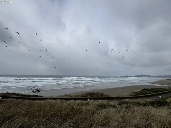 $395,000 | 714 Northwest Coast Street, Newport, OR 97365