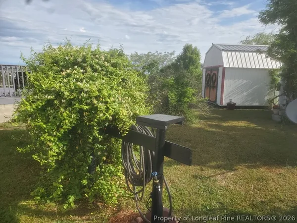 $1,200 | 1992 Henry Hammond Road, Lumberton, NC 28360