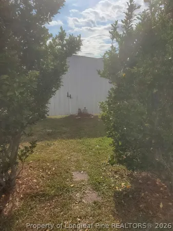 $1,200 | 1992 Henry Hammond Road, Lumberton, NC 28360
