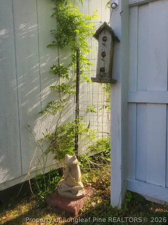 $1,200 | 1992 Henry Hammond Road, Lumberton, NC 28360