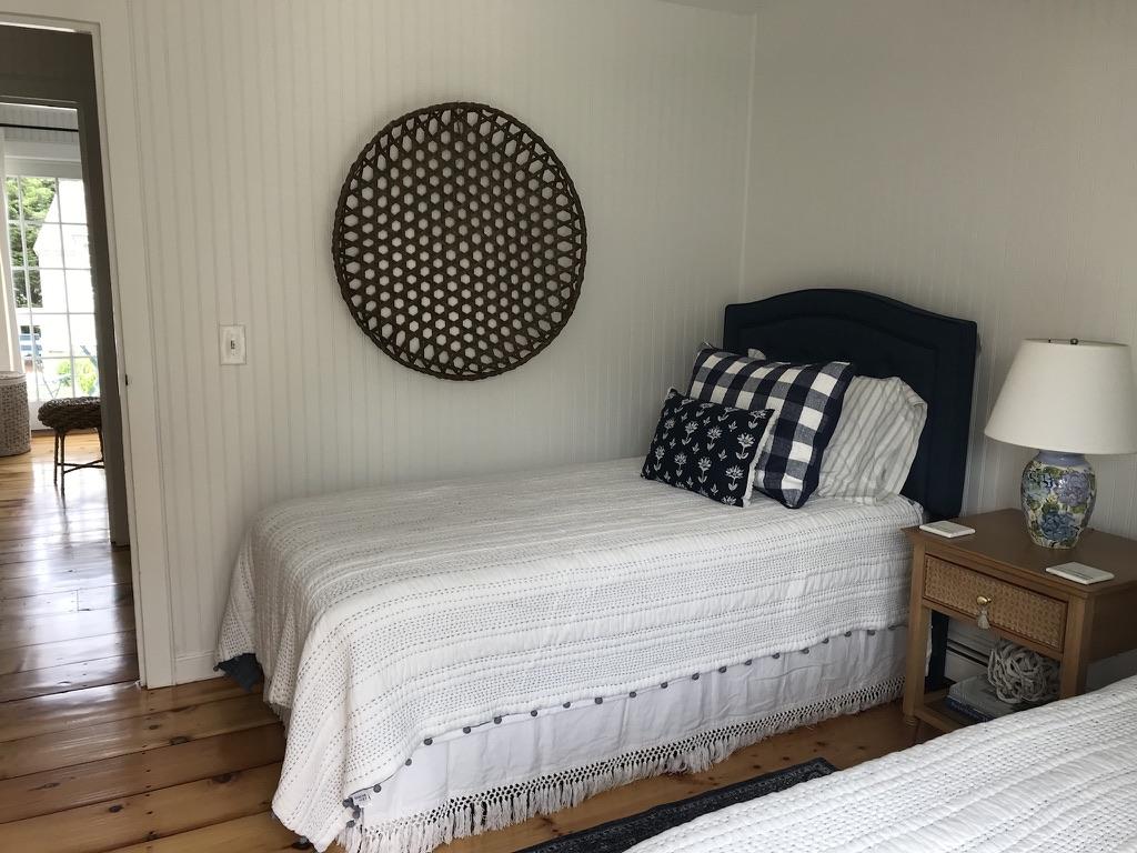 7 Hydrangea Lane Mashpee, MA 02649 - Photo 11 of 14 MLS12