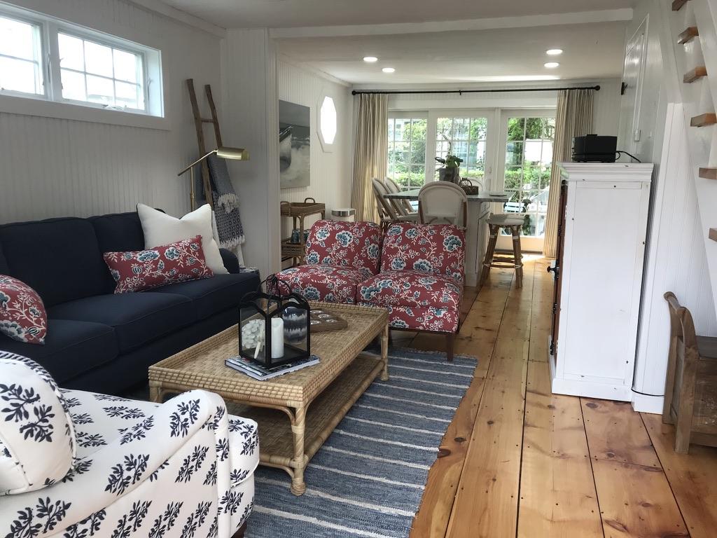 7 Hydrangea Lane Mashpee, MA 02649 - Photo 2 of 14 MLS02