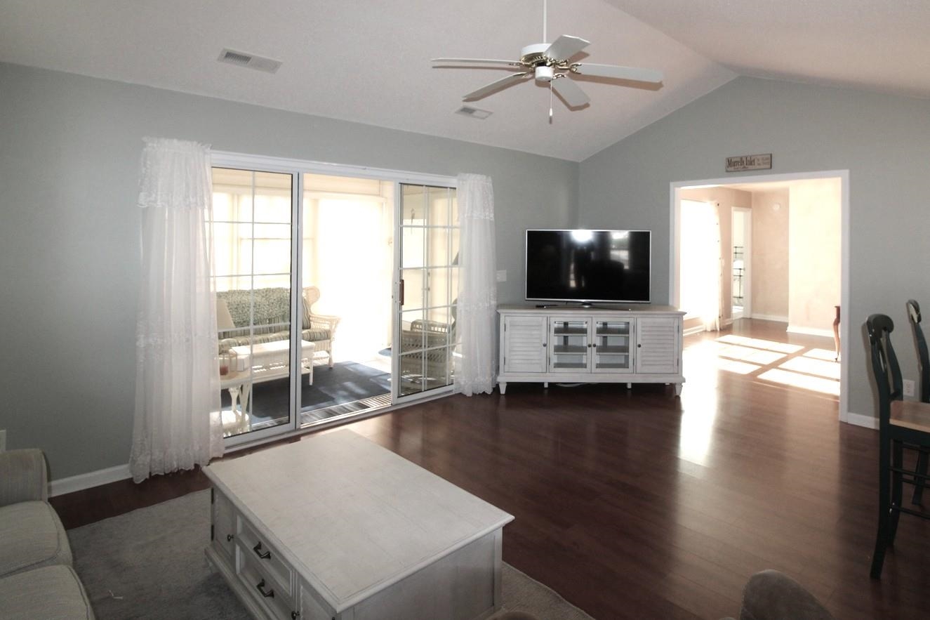 528 Westham Drive Murrells Inlet, SC 29576 - Photo 4 of 54