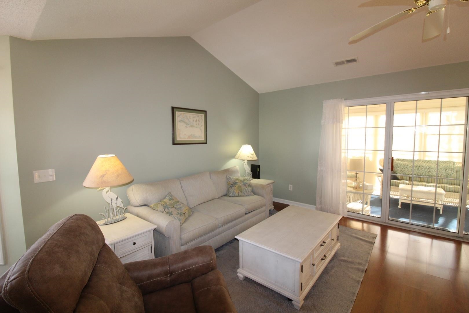 528 Westham Drive Murrells Inlet, SC 29576 - Photo 7 of 54