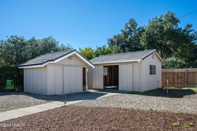 $2,097,000 | 2385 Janin Place, Solvang, CA 93463