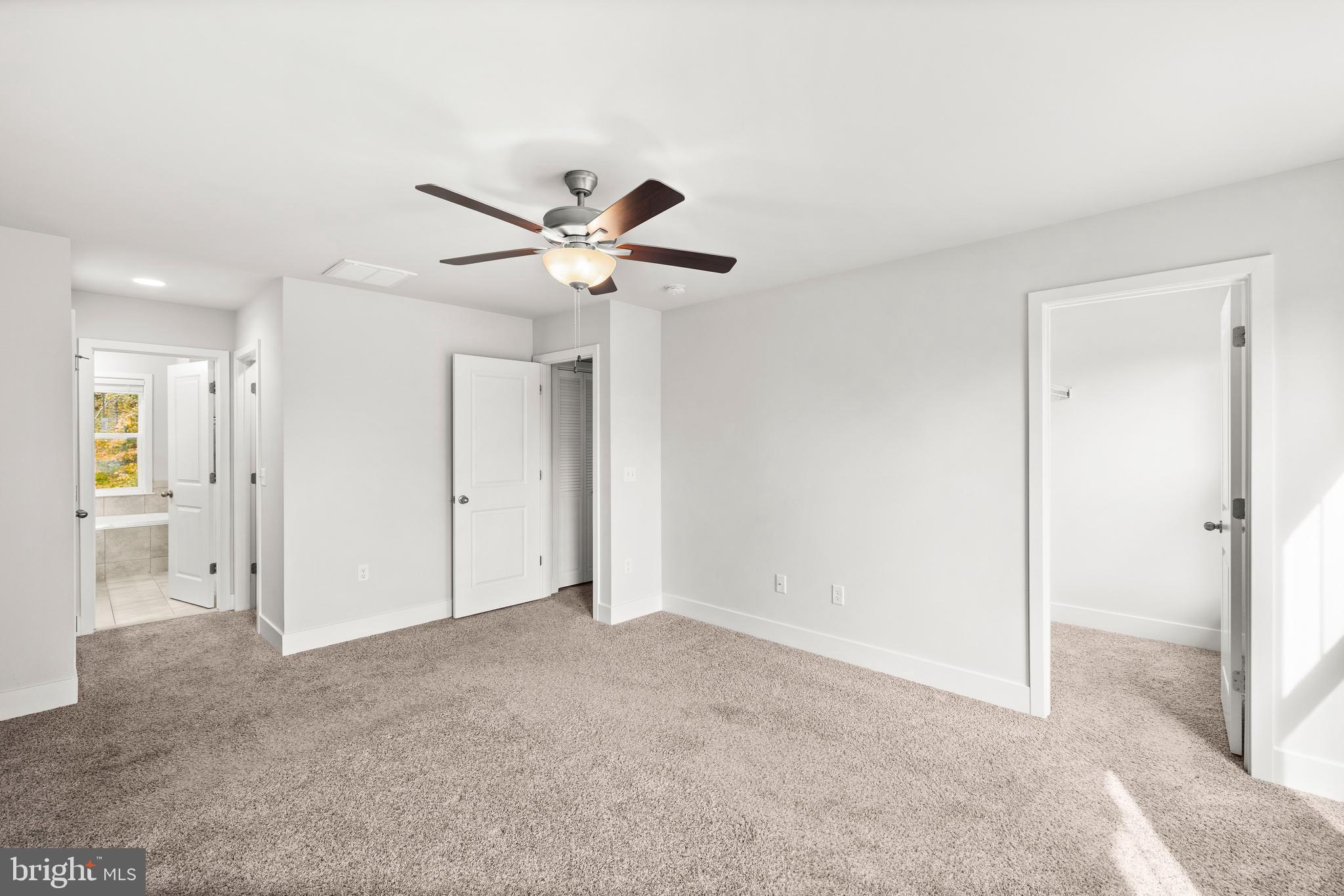 9113 Royal Court Partlow, VA 22534 - Photo 24 of 38 Master bedroom