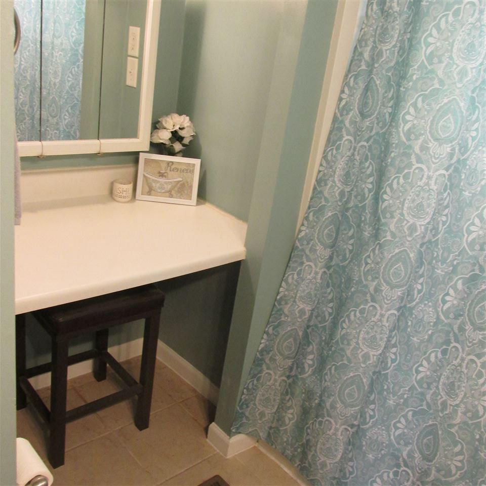 5332 Chadwick Road Evansville, IN 47710 - Photo 16 of 24 Gallery Image 16